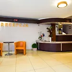 Hotel *** Nat 3*