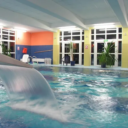 *** Nat 3* 科沃布热格